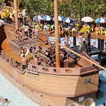 Piazza Diroma Oficial Com Acesso Ao Acqua Park Vulcao Ate 5 Pessoas 3
